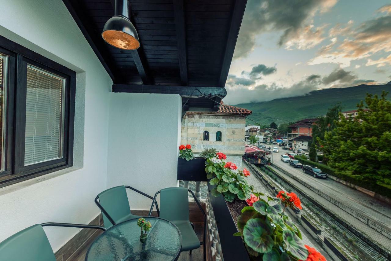 Town Hostel 佩奇 外观 照片