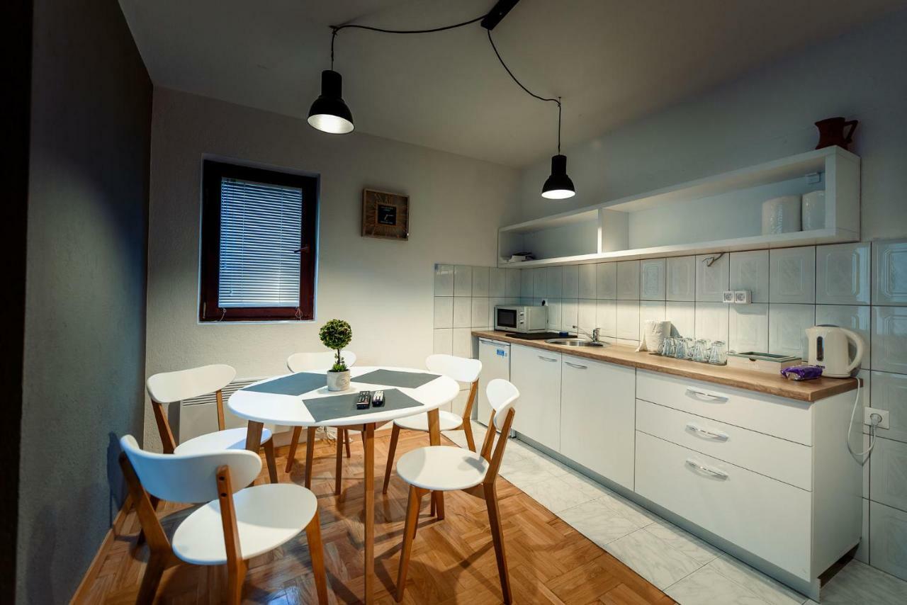 Town Hostel 佩奇 外观 照片