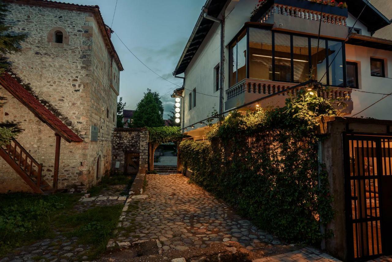 Town Hostel 佩奇 外观 照片