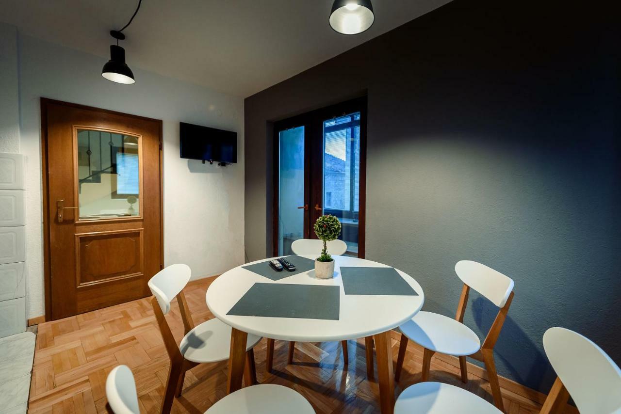 Town Hostel 佩奇 外观 照片