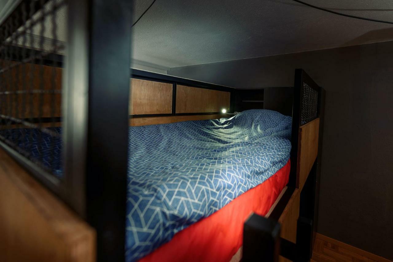 Town Hostel 佩奇 外观 照片